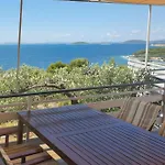 Seaview And Terrace 222 Апартаменты *