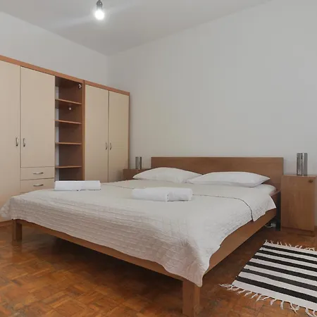 Seaview And Terrace 222 Апартаменты *