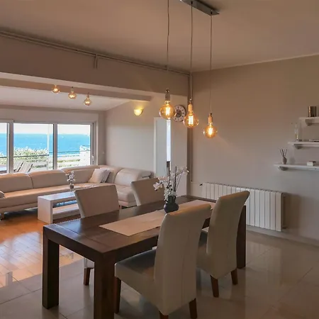 Apartamento Magical Seaview By The Beach 222 *