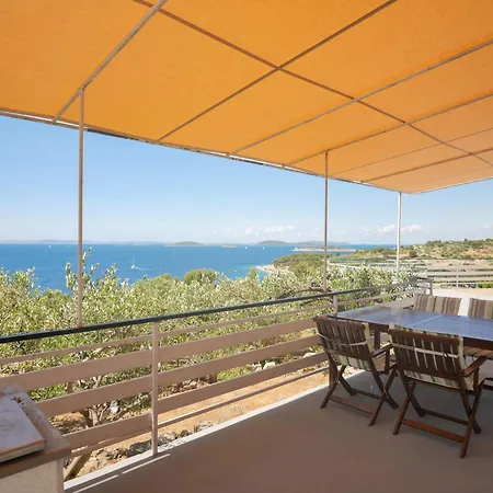 Magical Seaview By The Beach 222 * مورتير